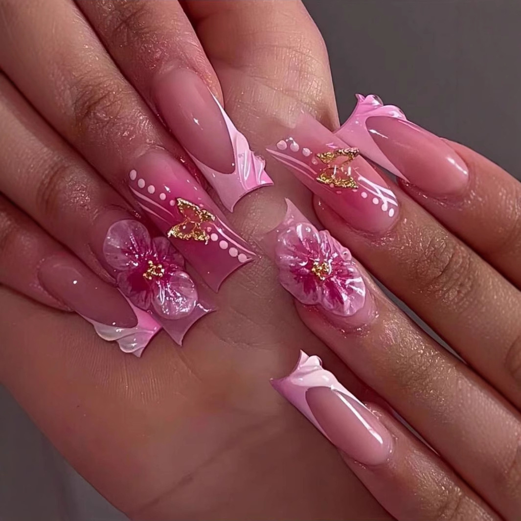 Nail Art Aesthetic - 24 Stück tragbare quadratische Nägel zum