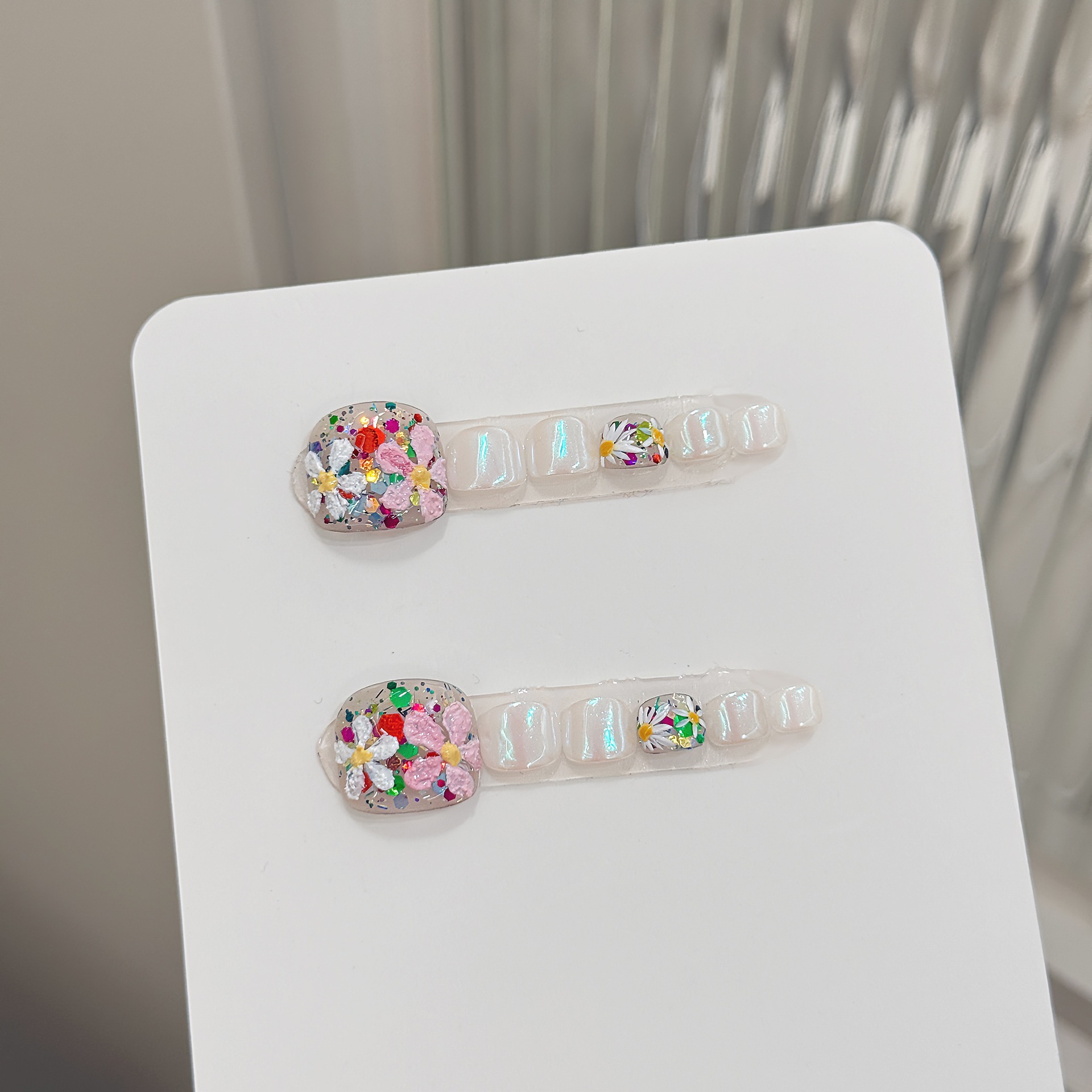 Nail Art Aesthetic - 12 Stück handgemachte Zehennägel zum Aufdrücken,
