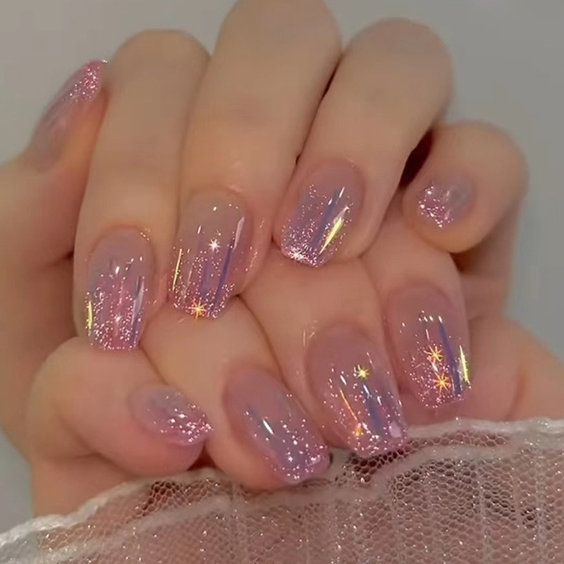 Nail Art Aesthetic - Kurze künstliche Nägel für Frauen und