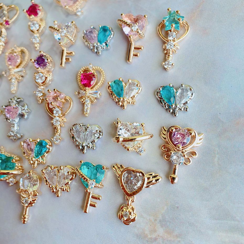 10 teile/los Kawaii Liebe Herz – Nail Art Lotso Bewertung und Preis