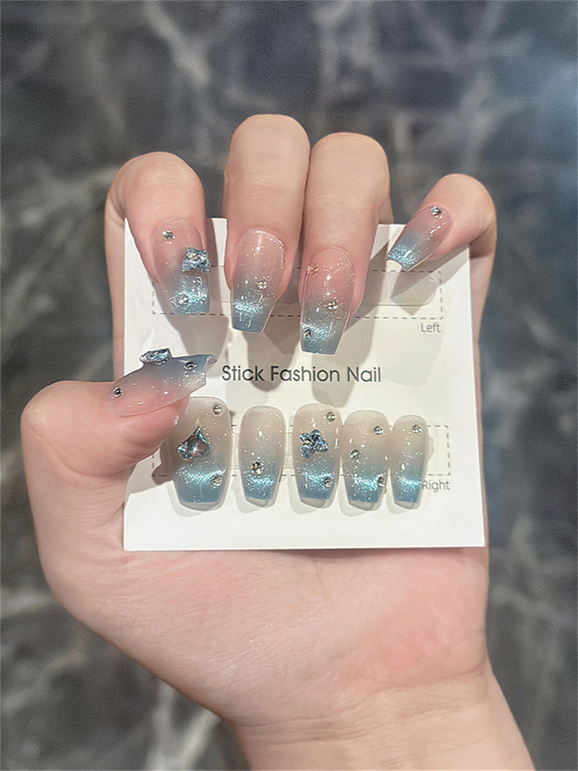 10 Stück handgefertigte, tragb – Nail Art Ice Blue Bewertung und Preis