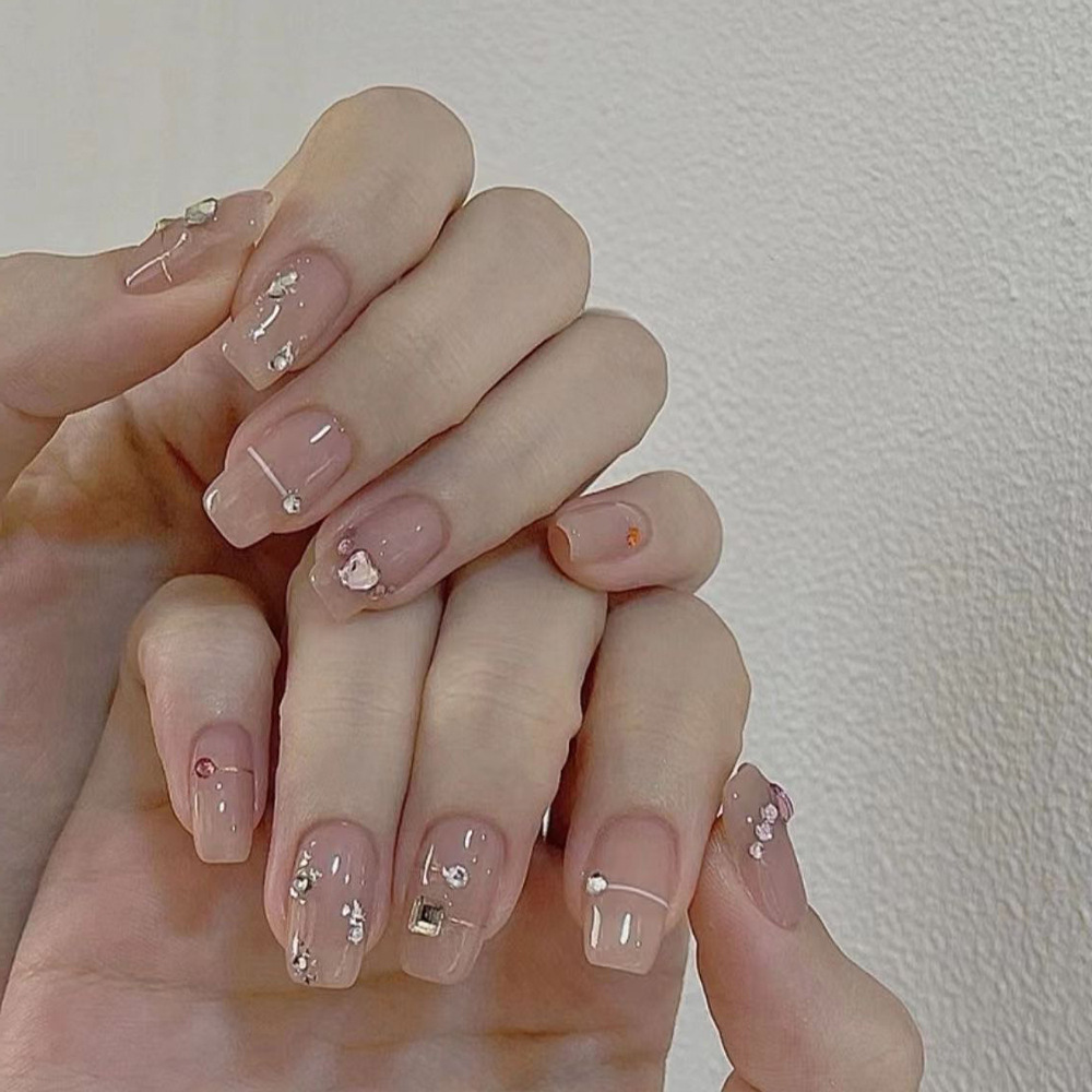24 Stück Katzenaugen-Glitzer-N – Nail Art Aesthetic Bewertung und Preis